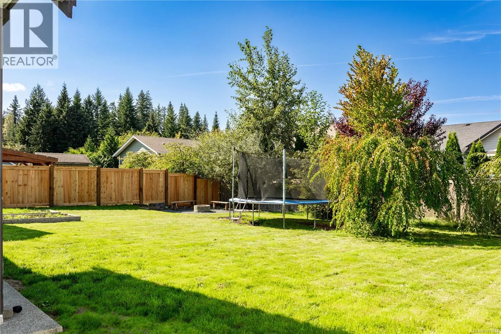 381 Legacy Dr
