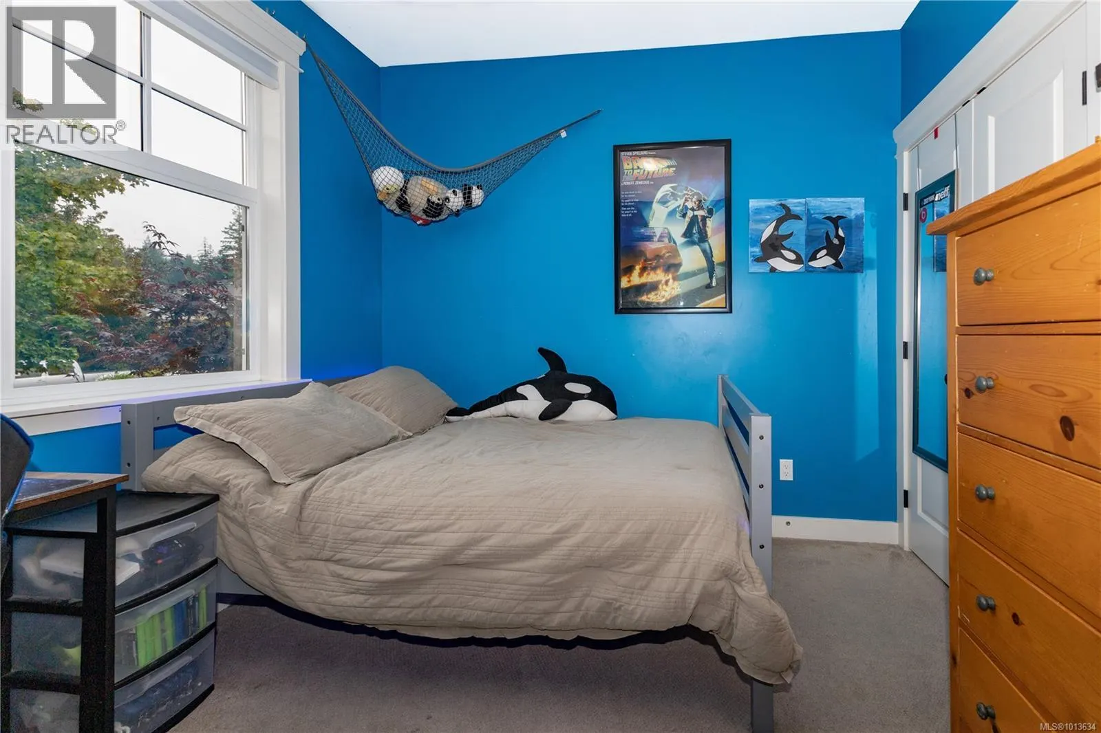381 Legacy Dr