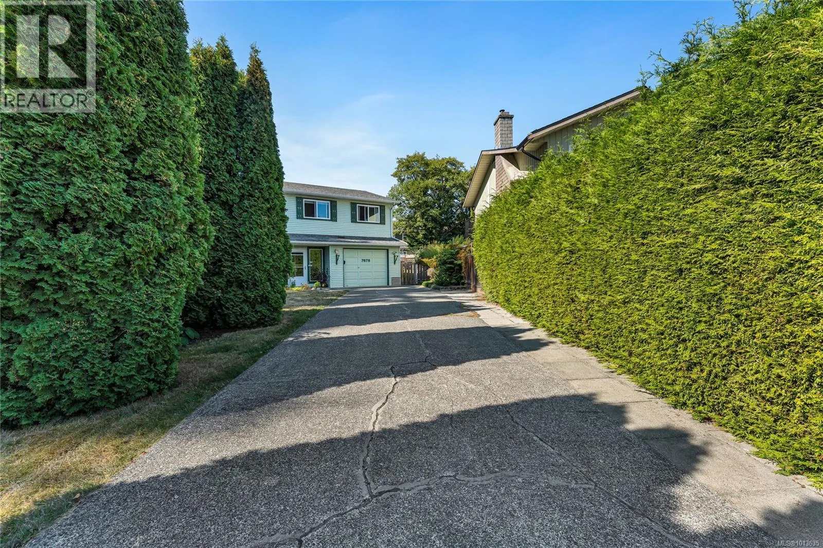 7678 Grieve Cres