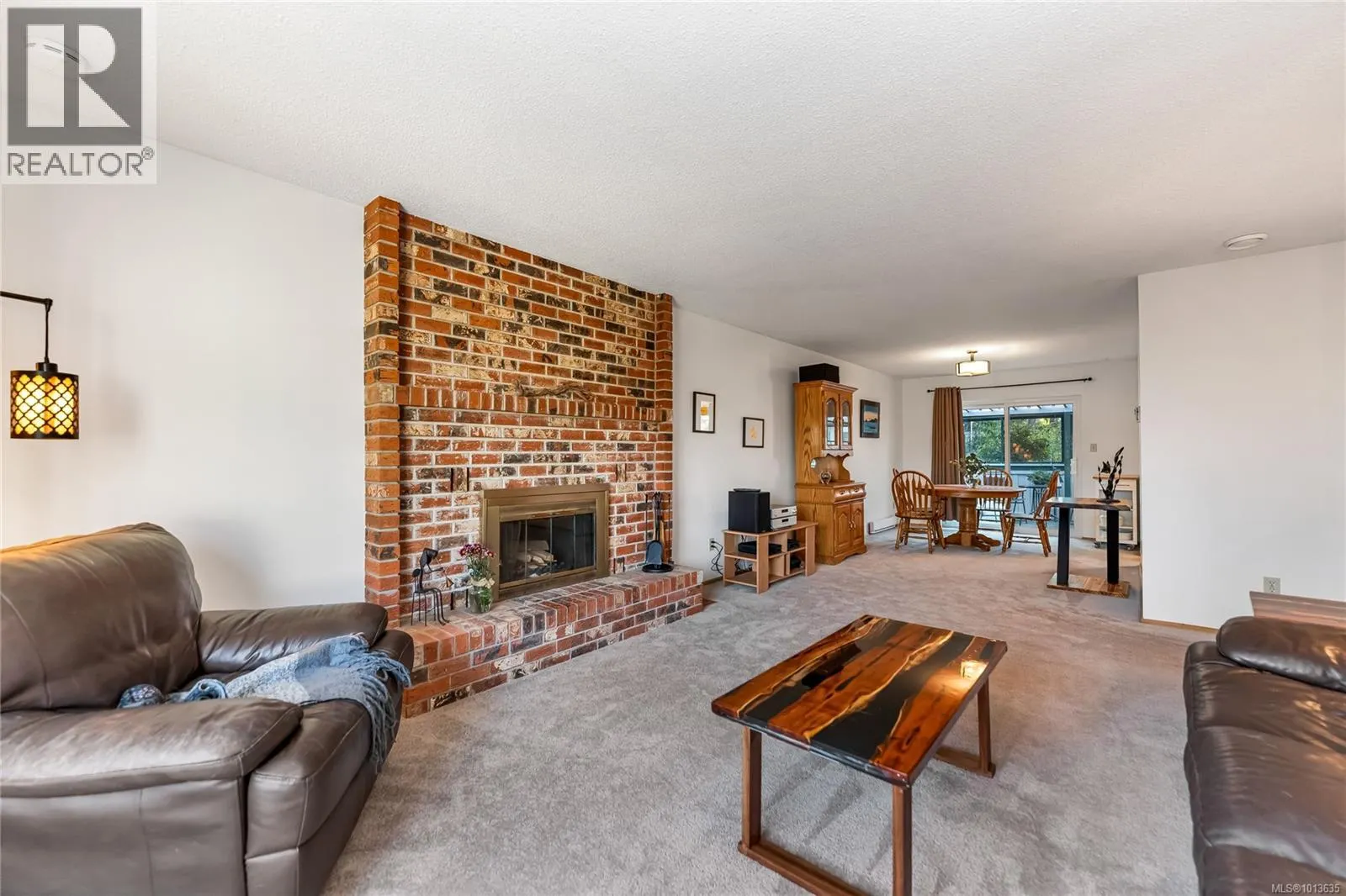 7678 Grieve Cres