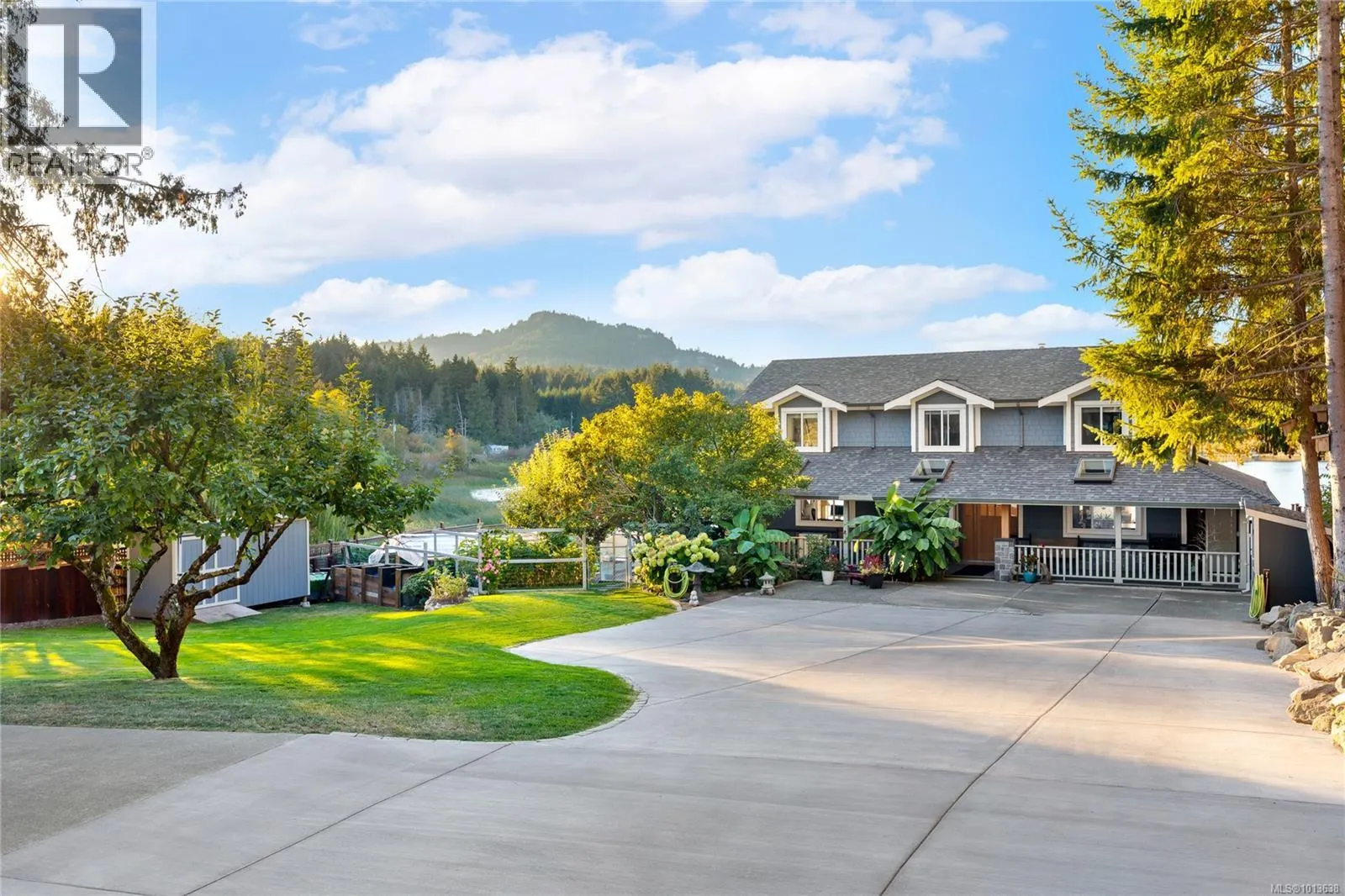 57 Lake Heights Pl