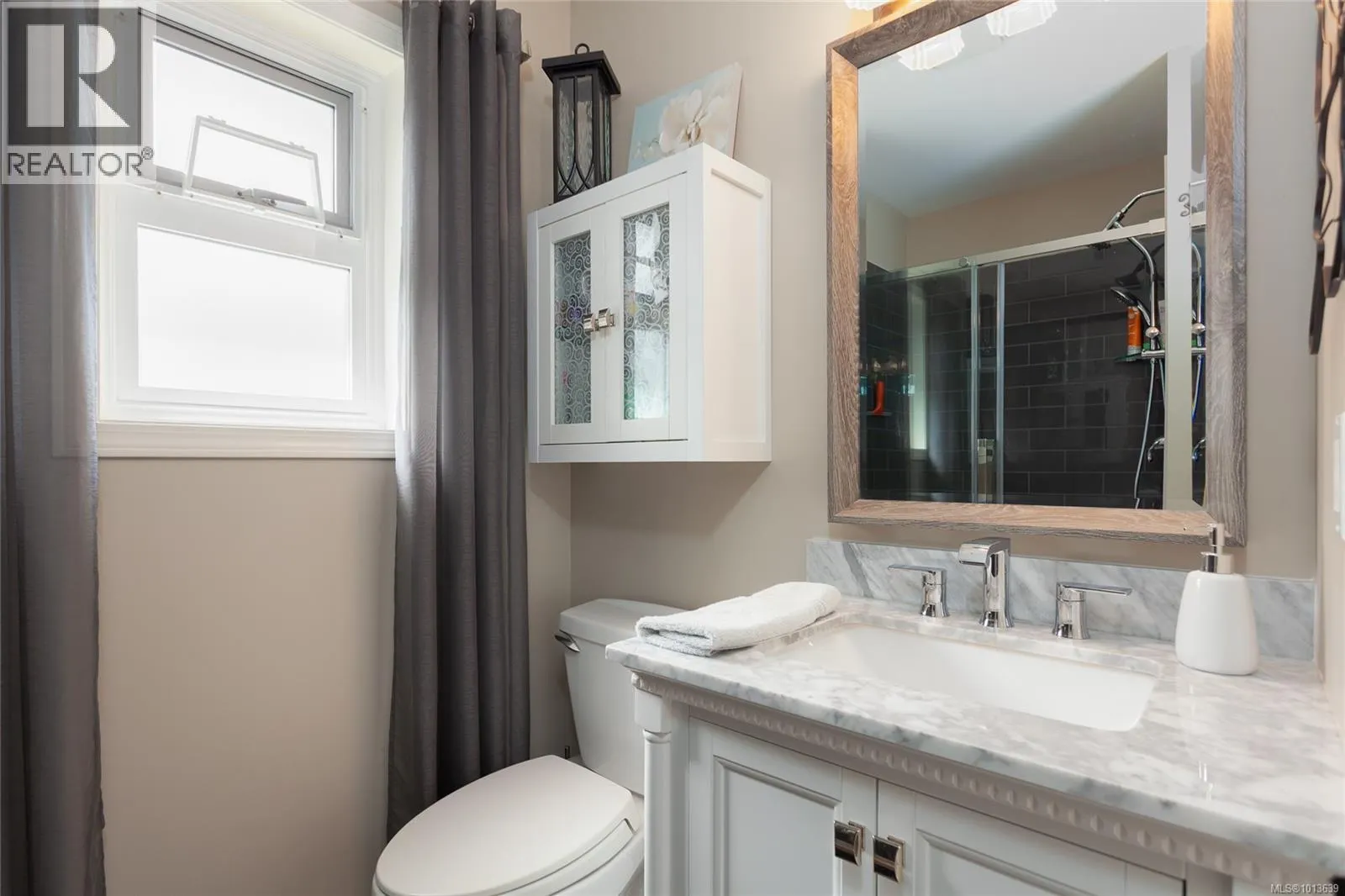406 Scholey Cres