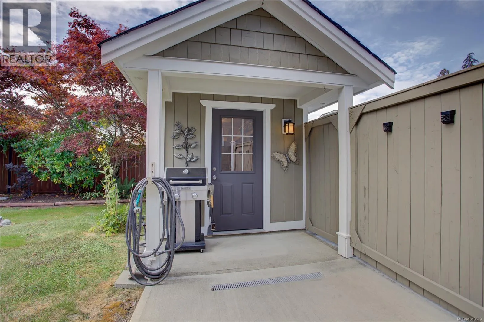 406 Scholey Cres