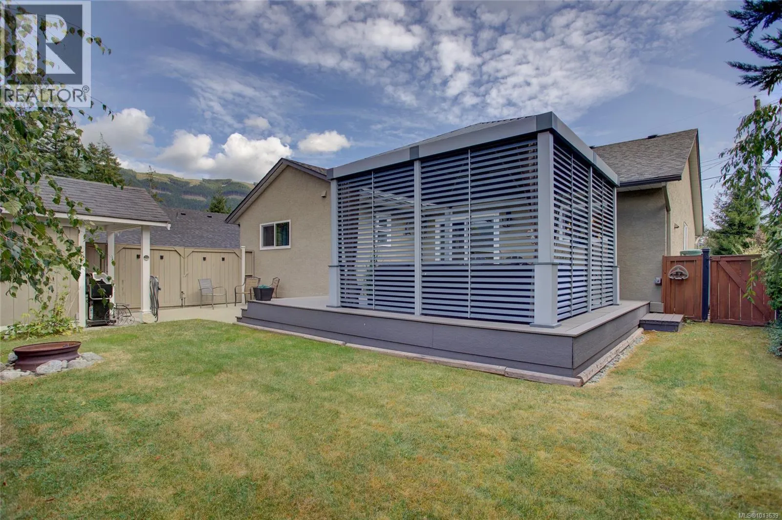 406 Scholey Cres