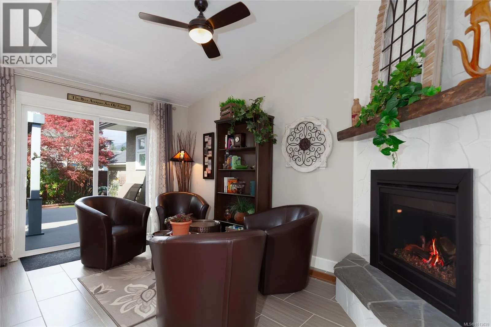 406 Scholey Cres