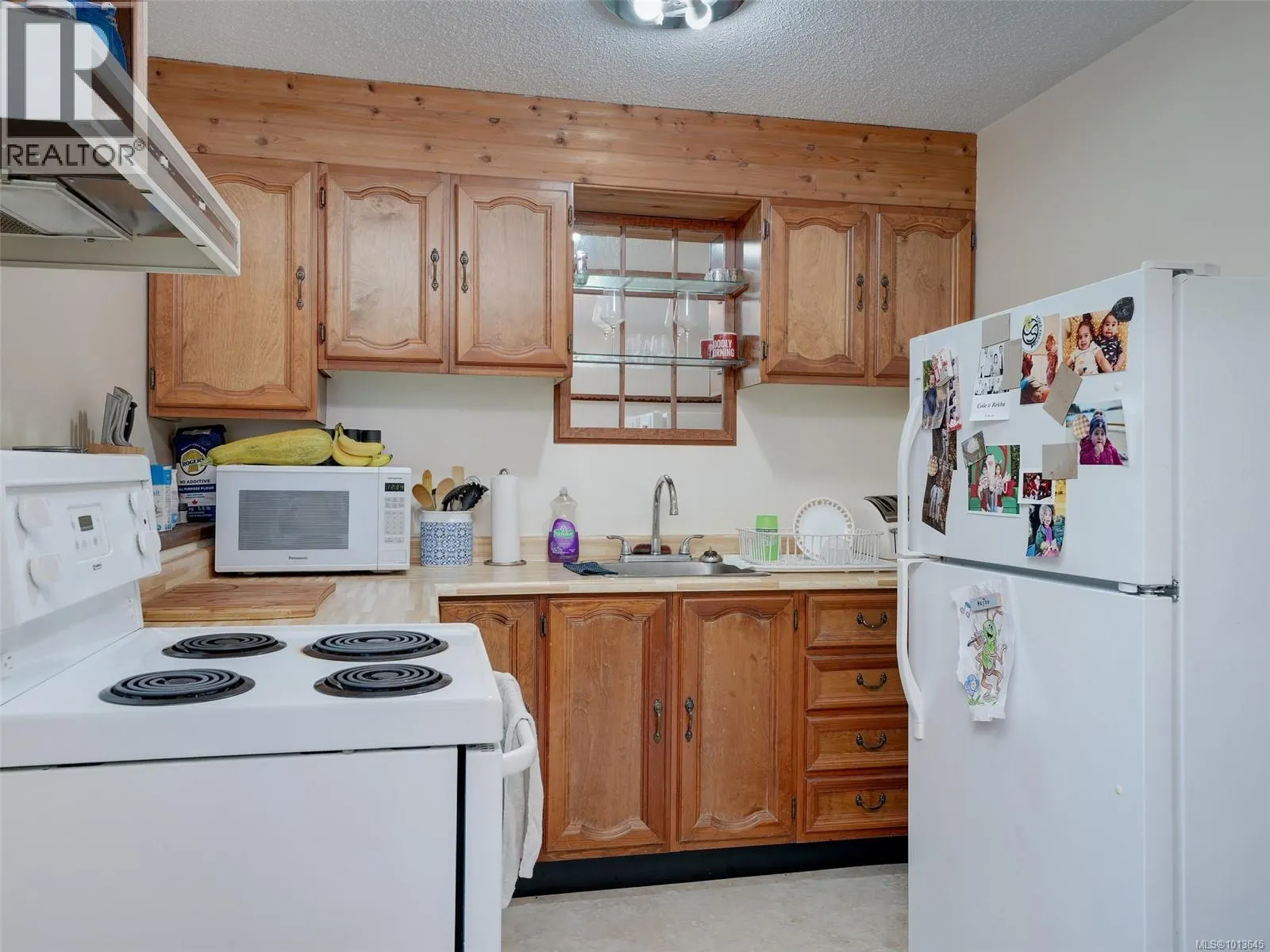 830 Killdonan Rd