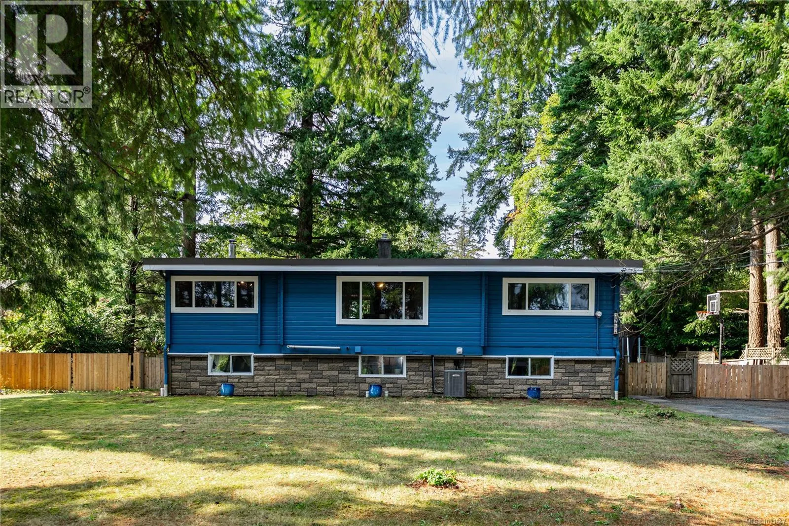 3962 Barclay Rd