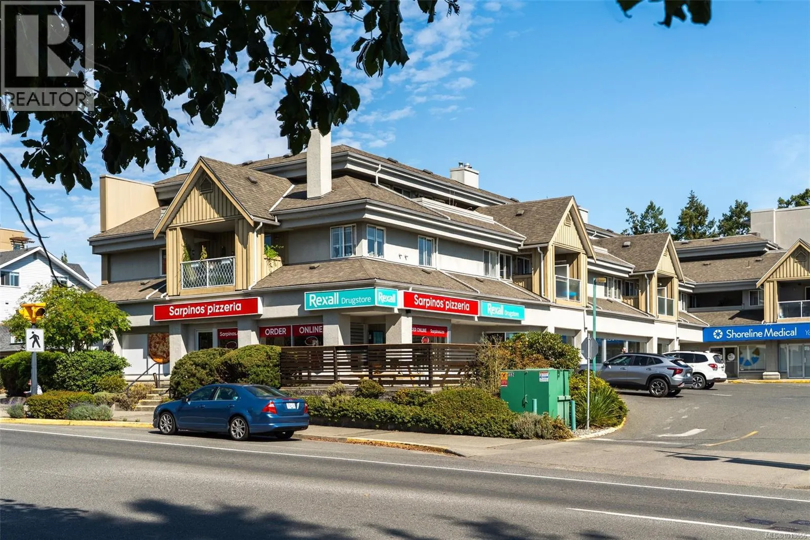 1208 Marchant Rd