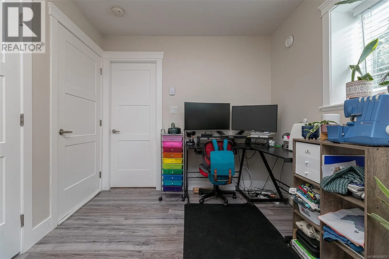 2115 Erinan Blvd