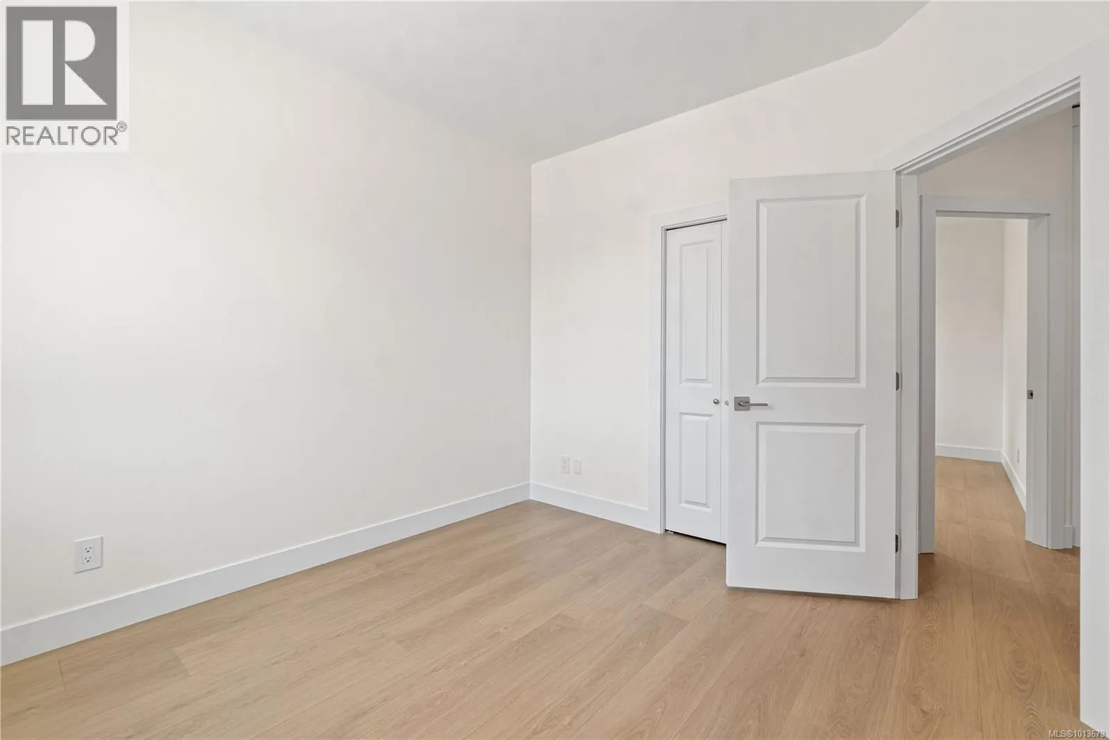 397 Avaani Way