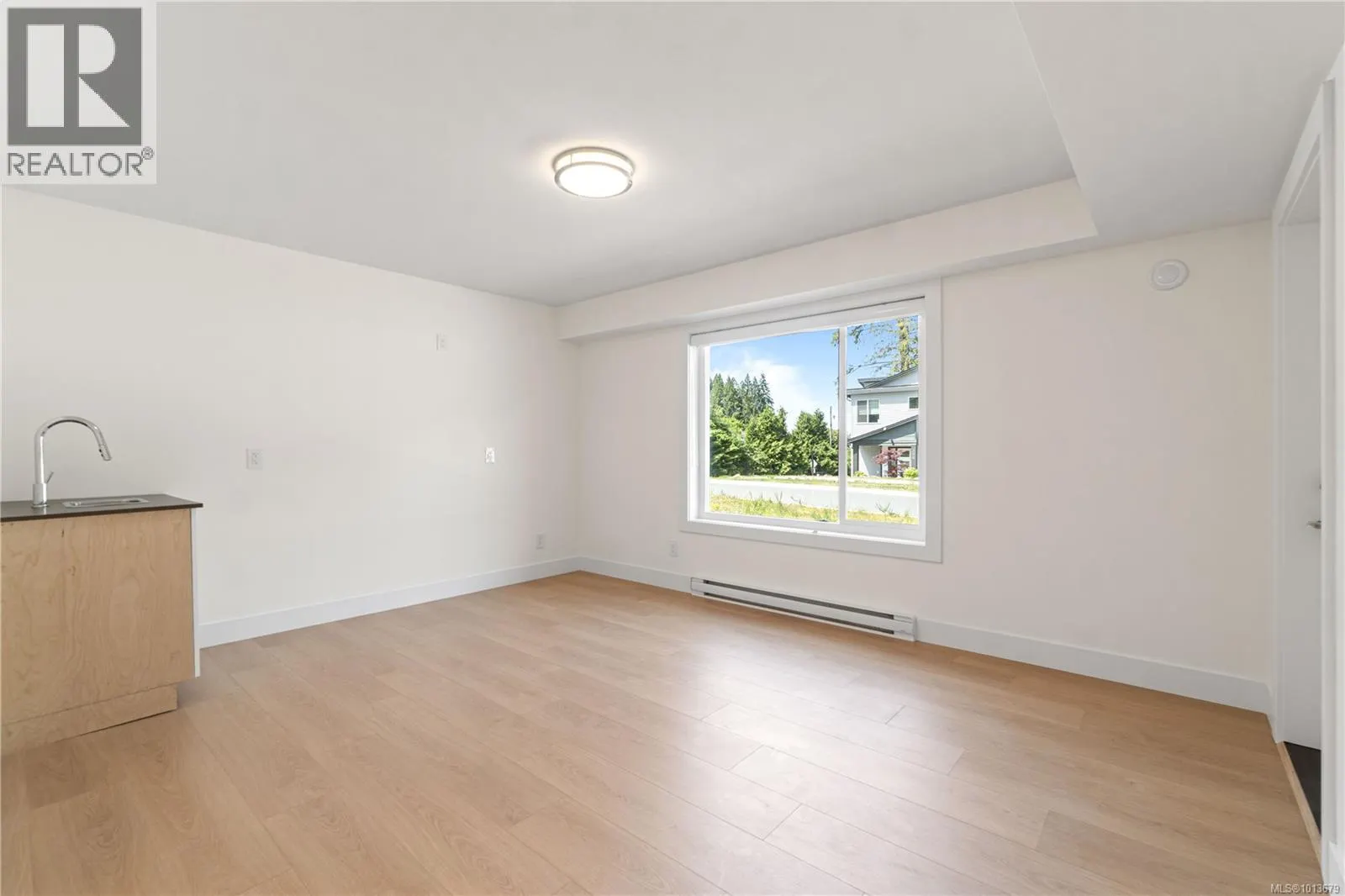 397 Avaani Way