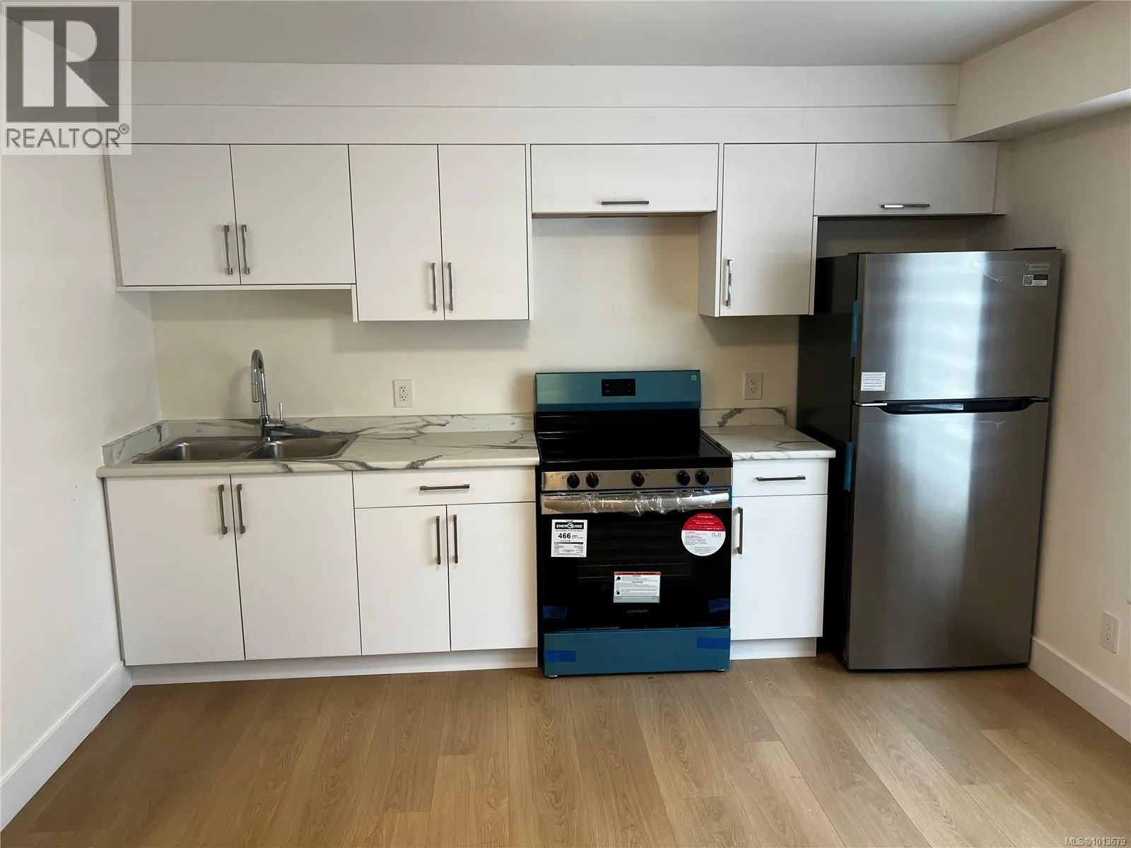 397 Avaani Way