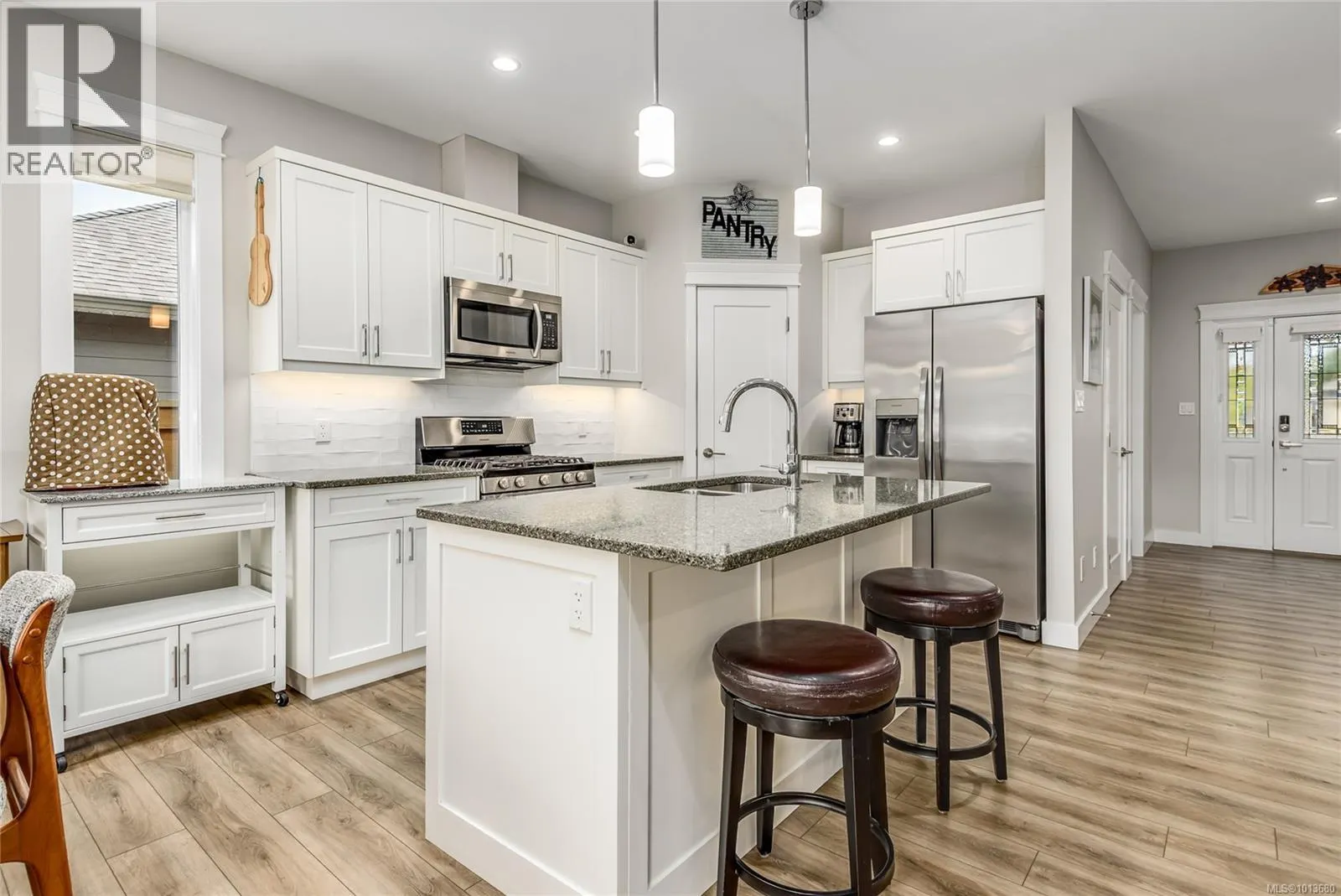 80 Nikola Rd