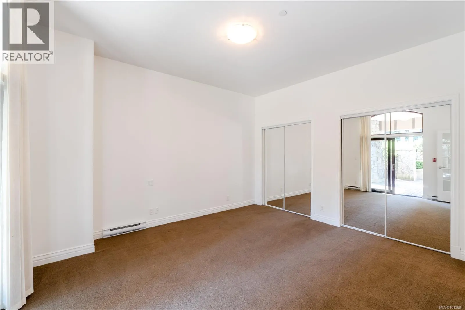 147 1335 BEAR MOUNTAIN Pkwy