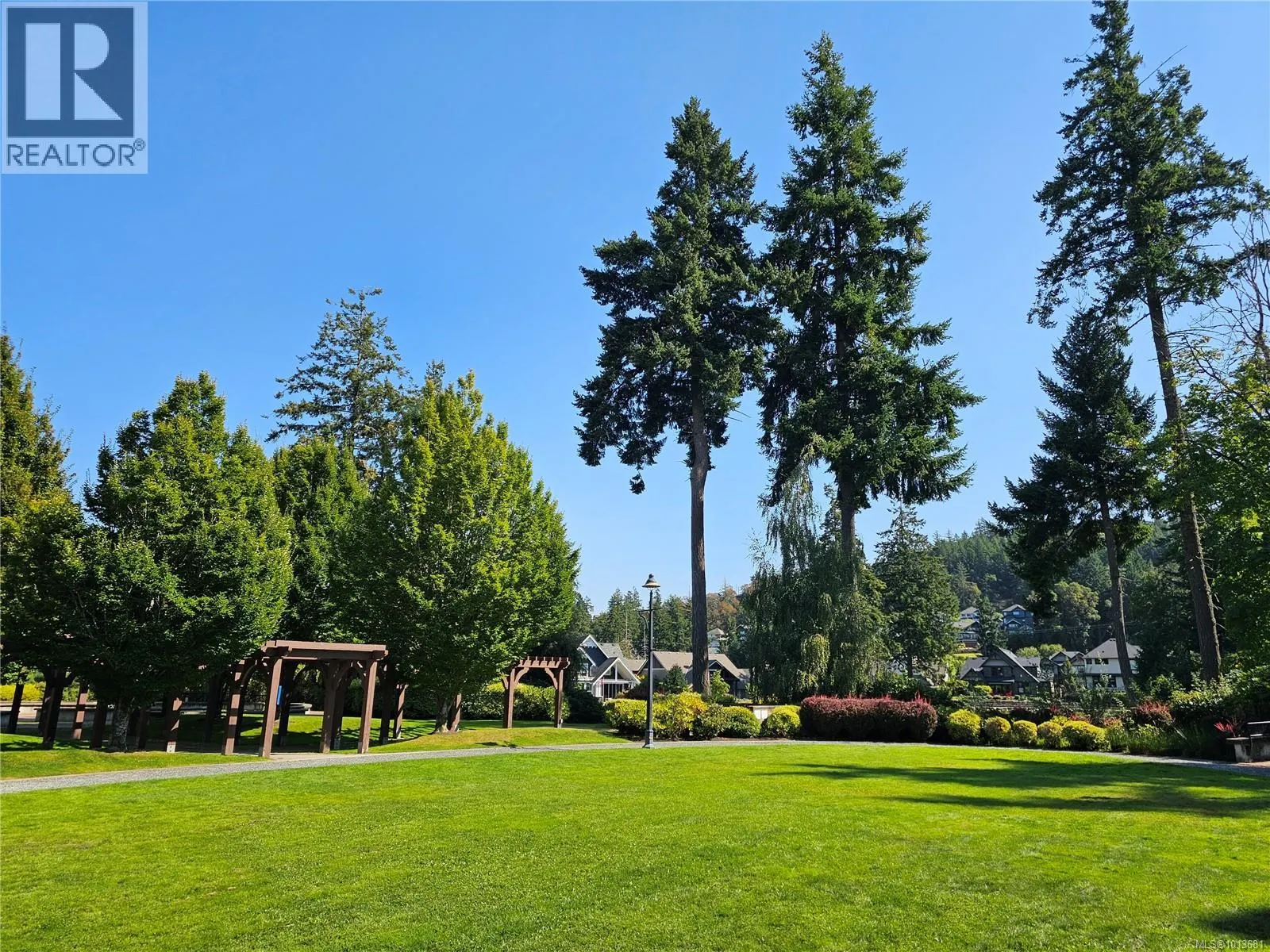 147 1335 BEAR MOUNTAIN Pkwy