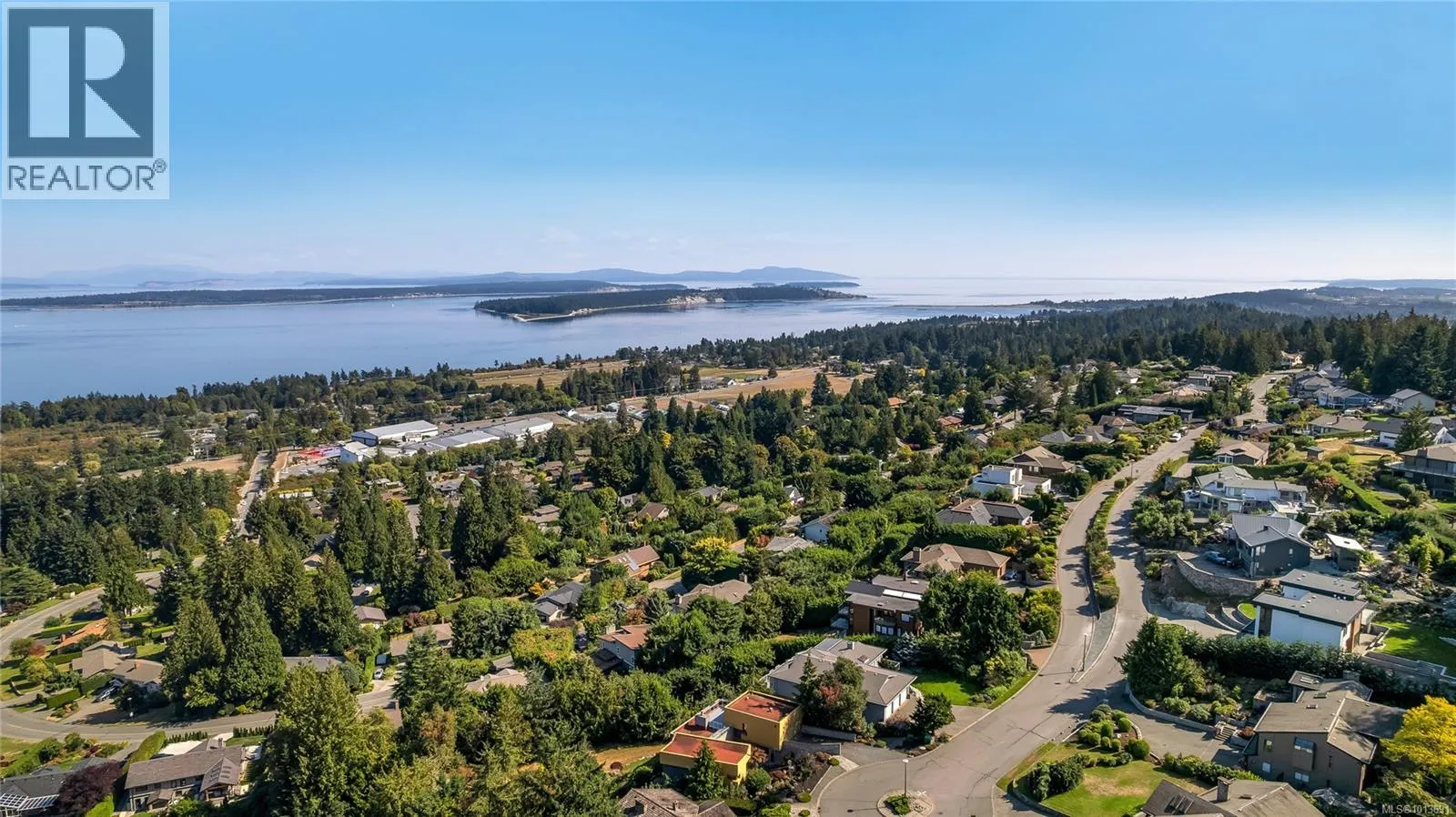 8909 Park Pacific Terr
