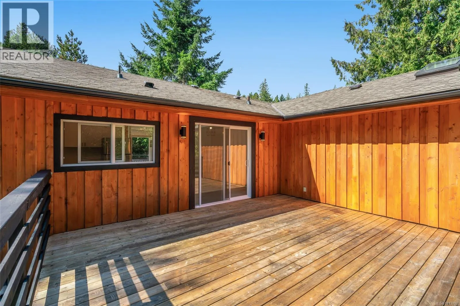 1353 Englishman River Rd