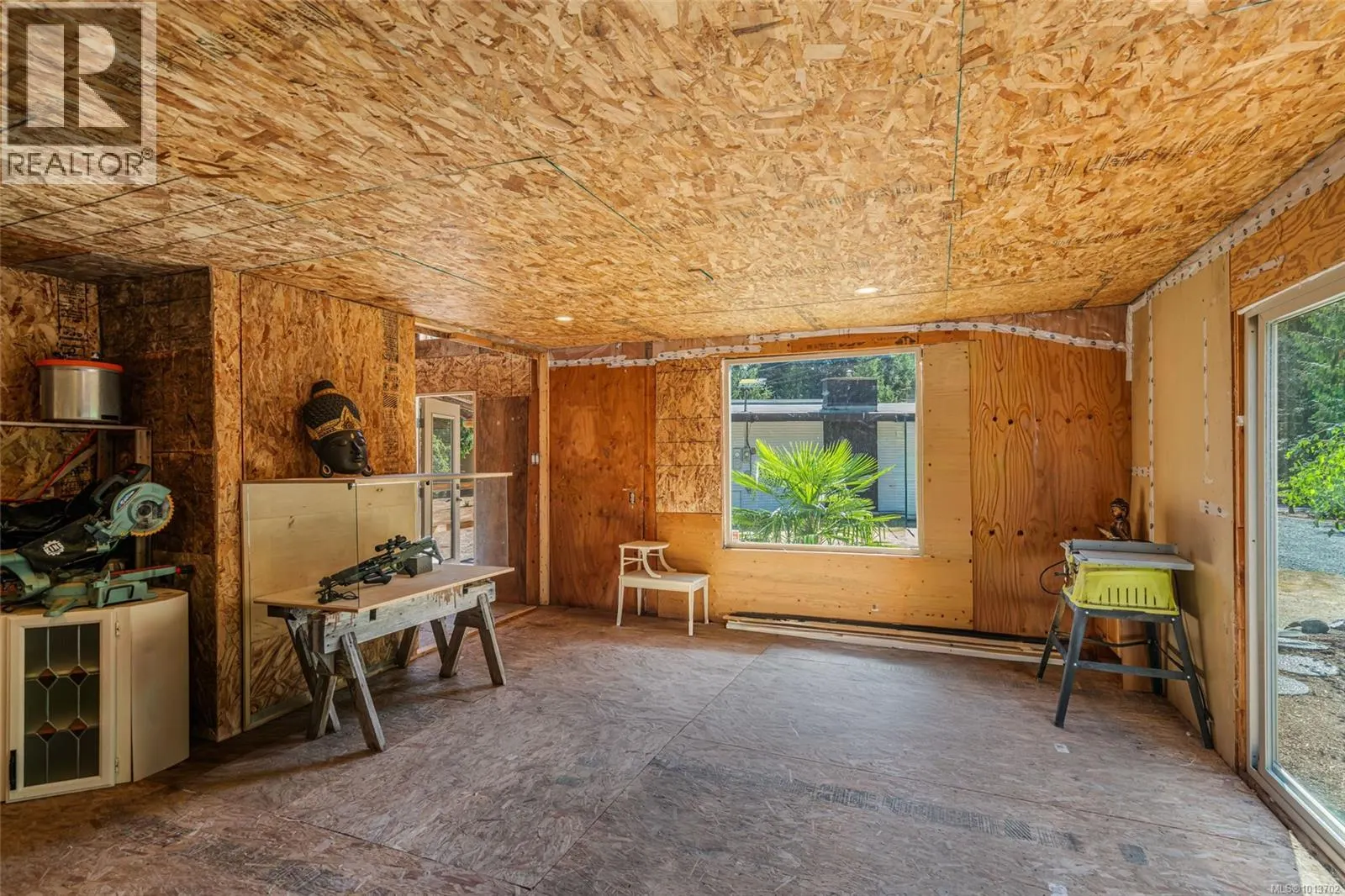 1353 Englishman River Rd