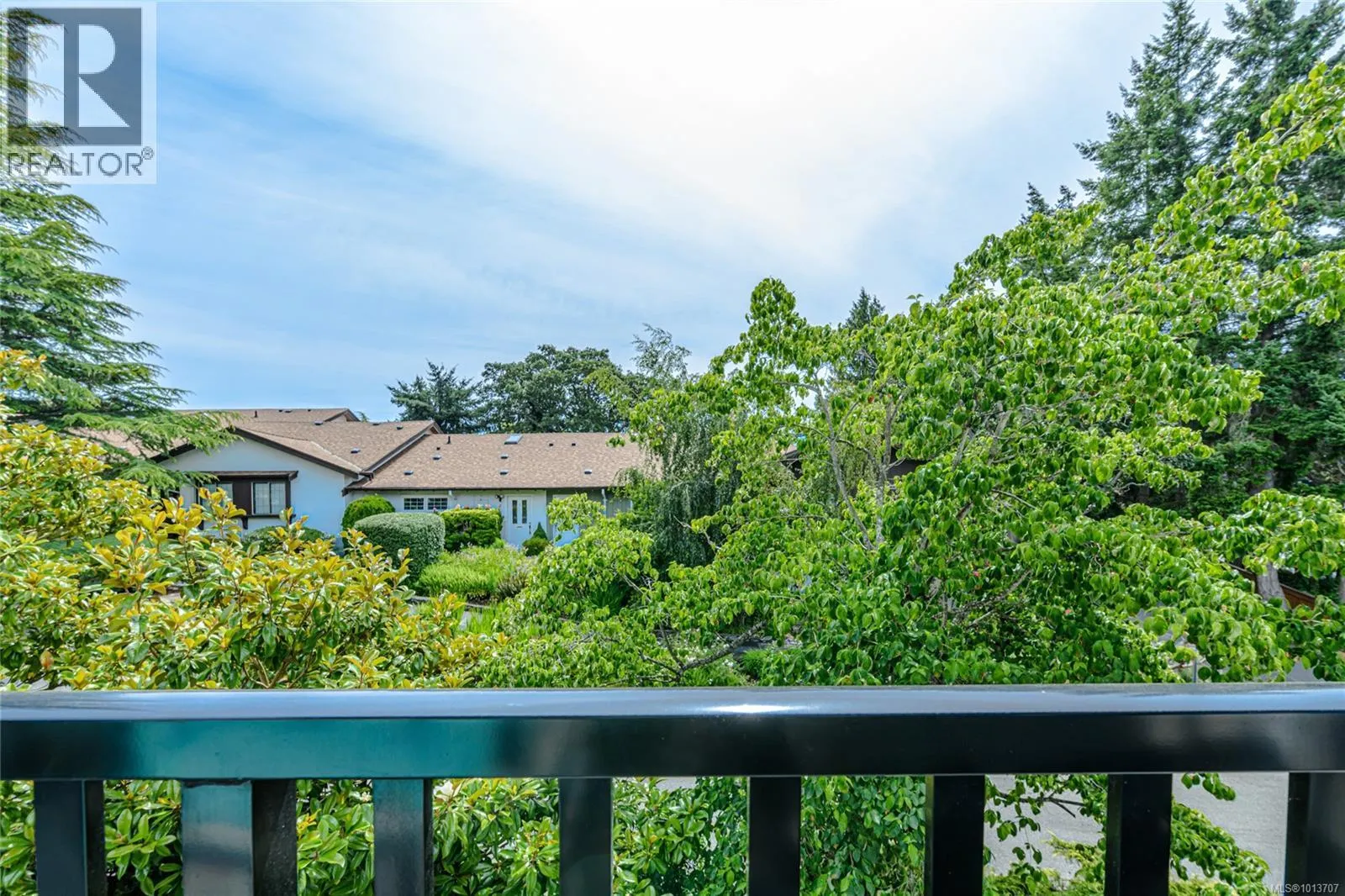 309 280 Island Hwy