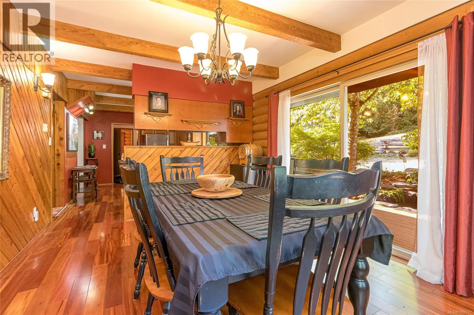 673 Western Acres Rd