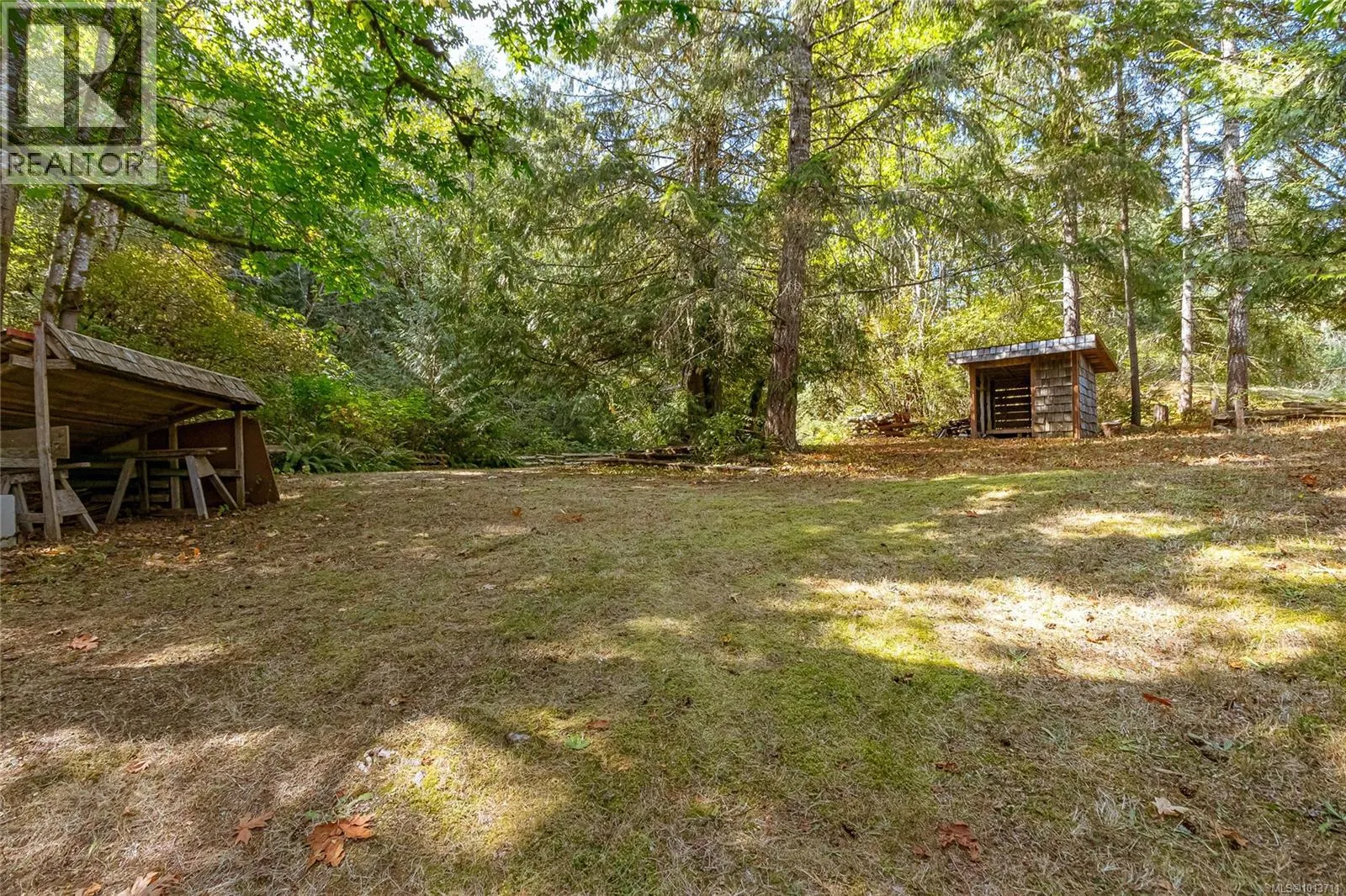 673 Western Acres Rd