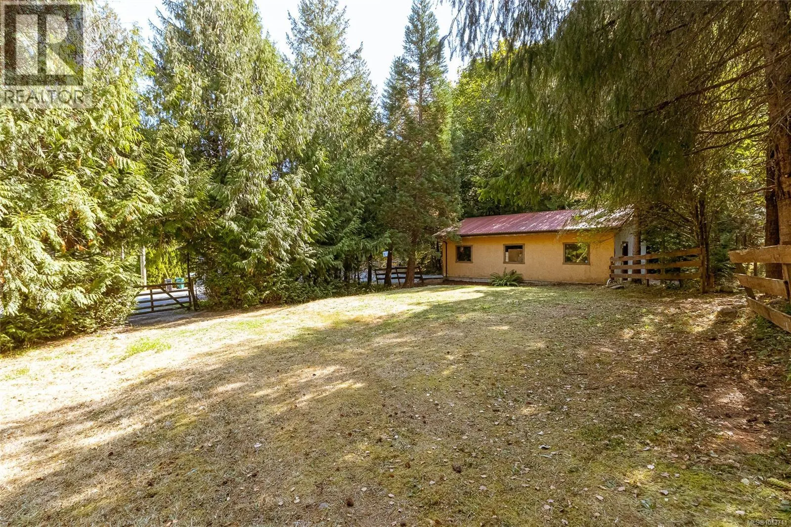 673 Western Acres Rd