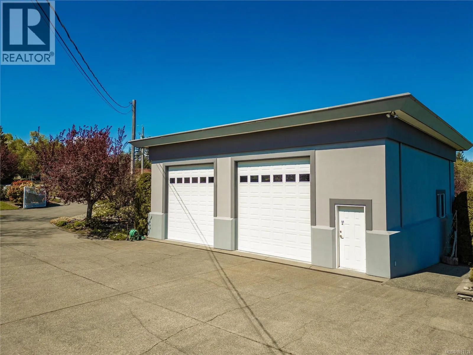 2321 Boulding Rd
