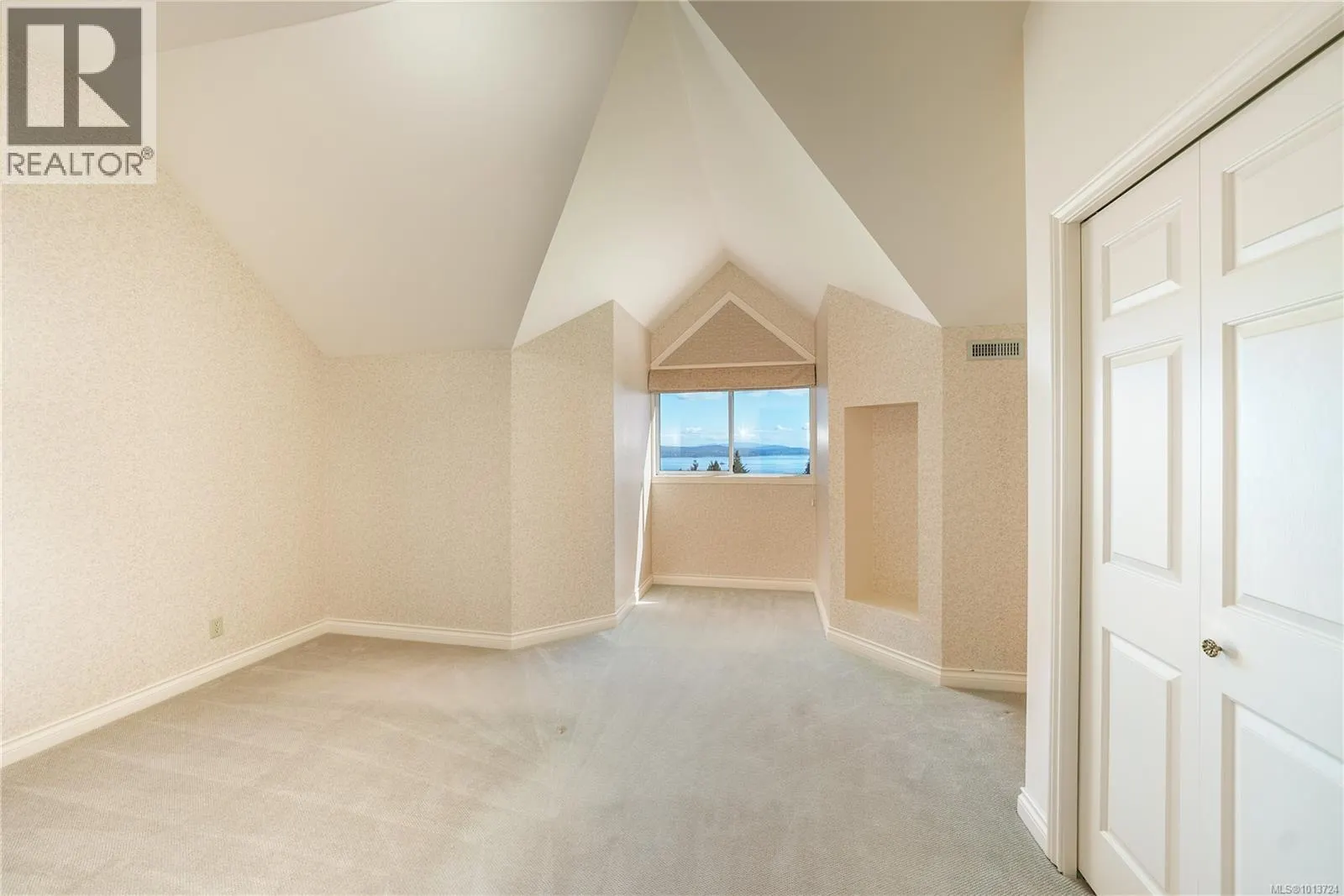 2321 Boulding Rd