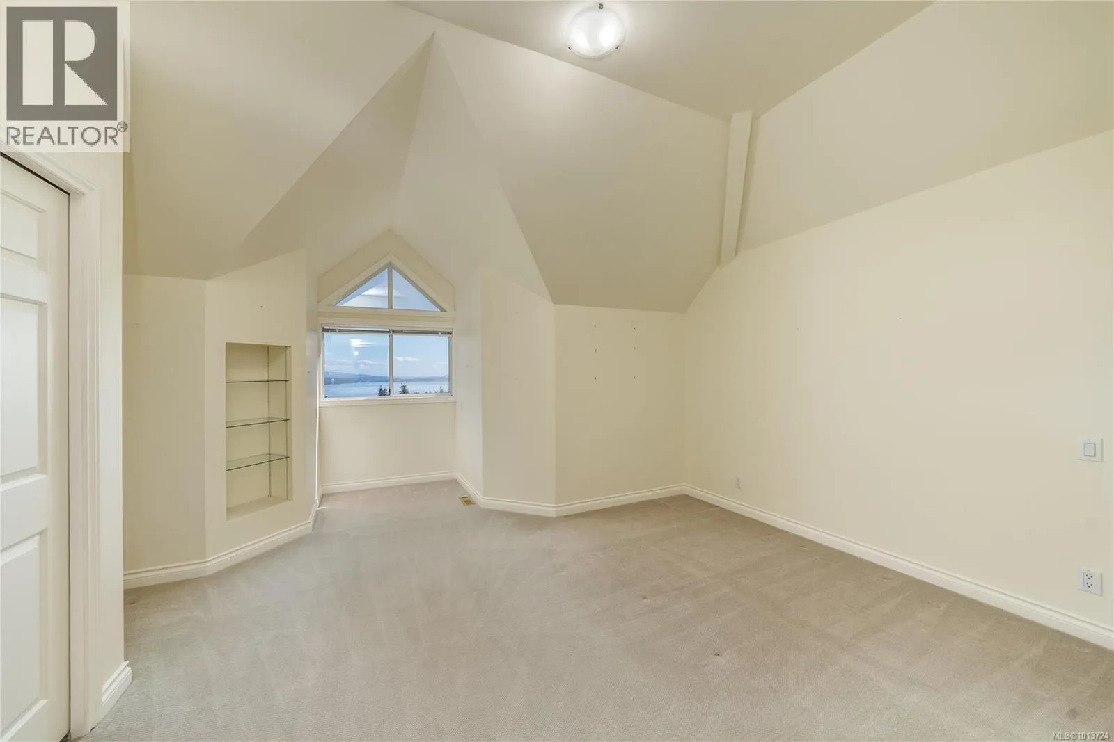 2321 Boulding Rd