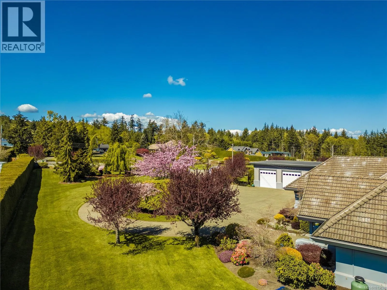 2321 Boulding Rd