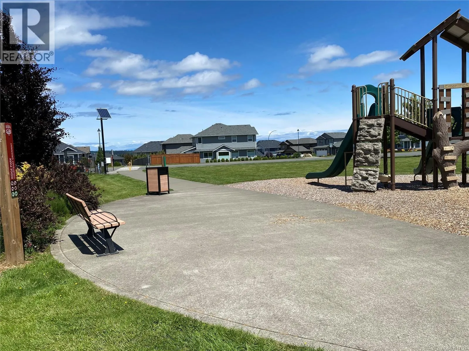 3287 Eagleview Cres