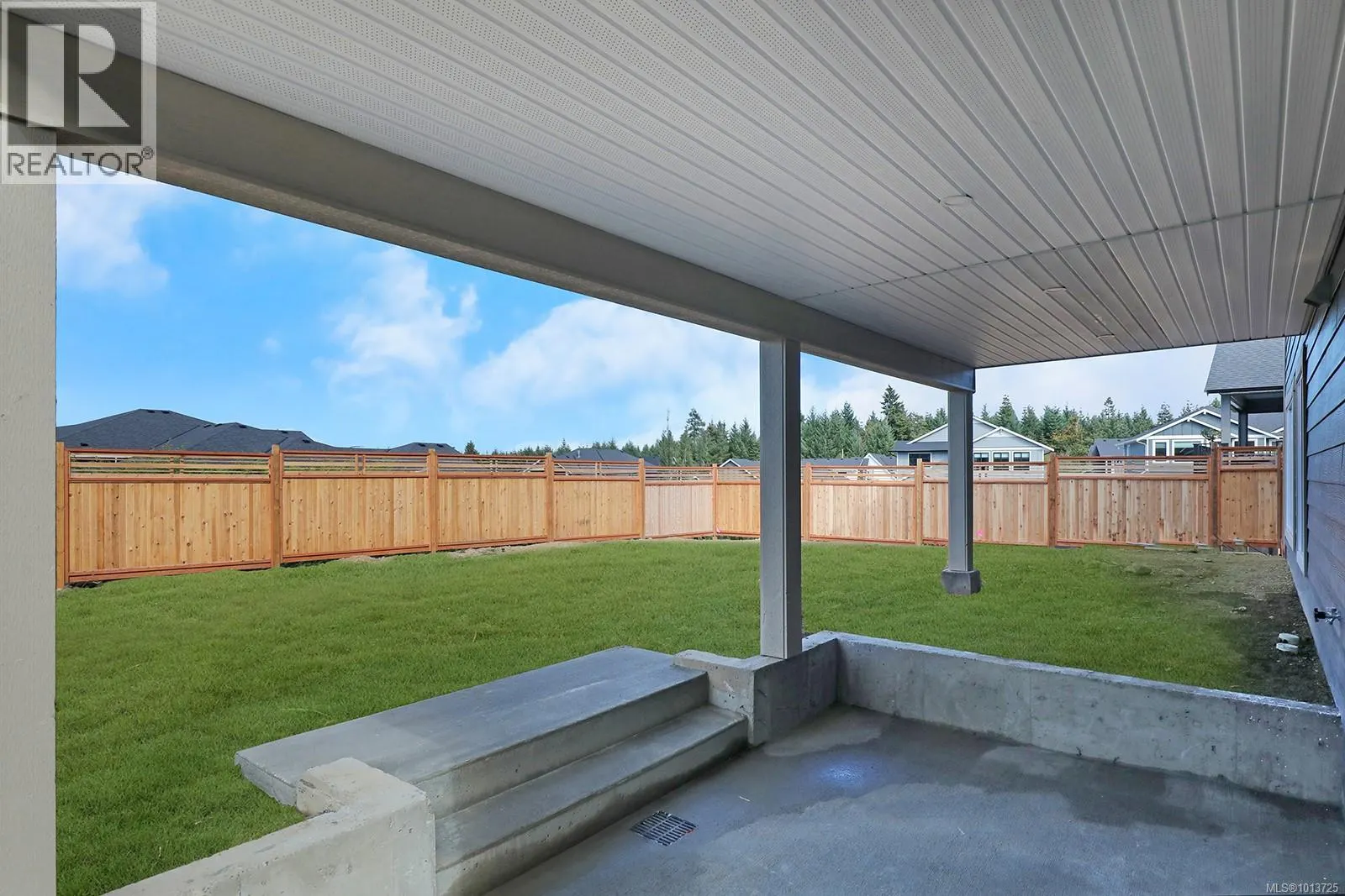 3287 Eagleview Cres