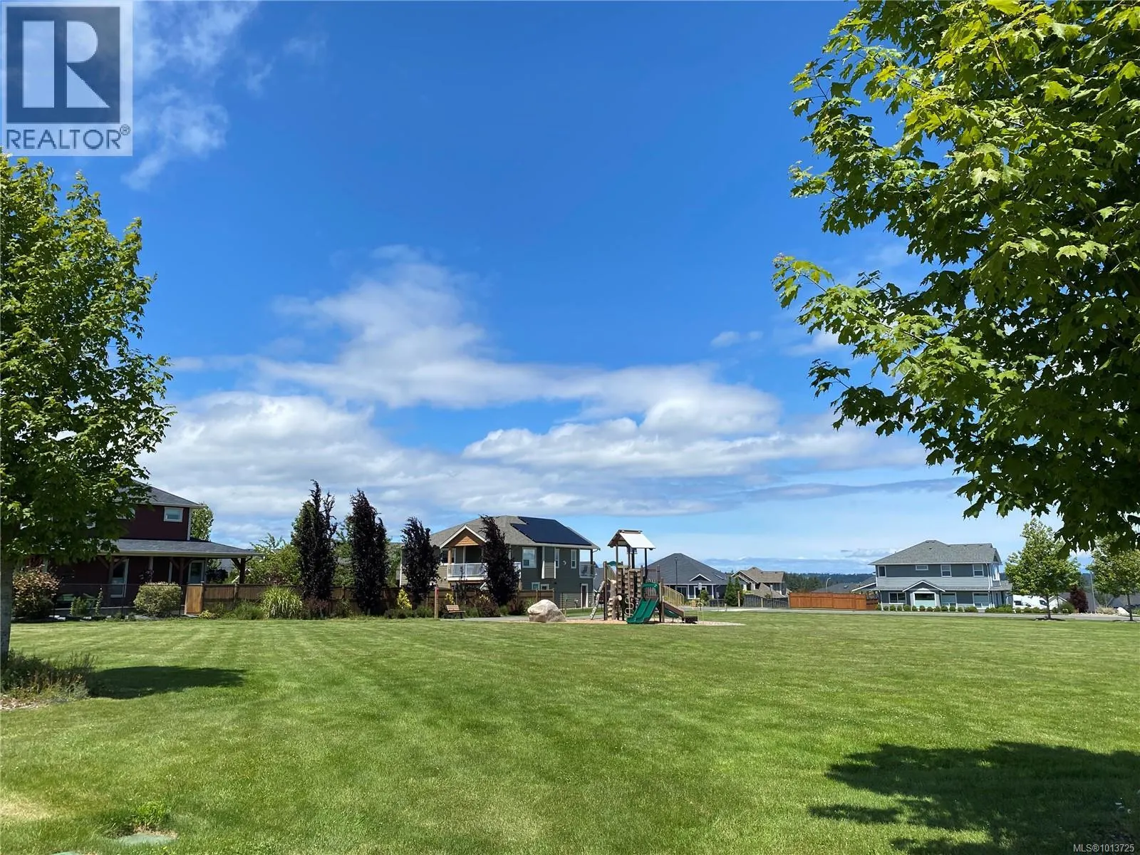 3287 Eagleview Cres