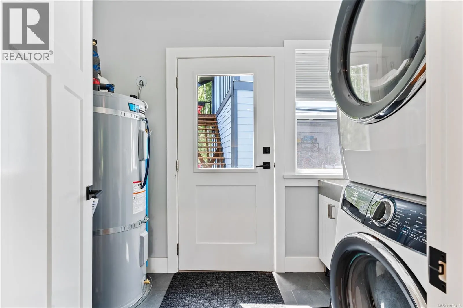 108 Trailhead Cir