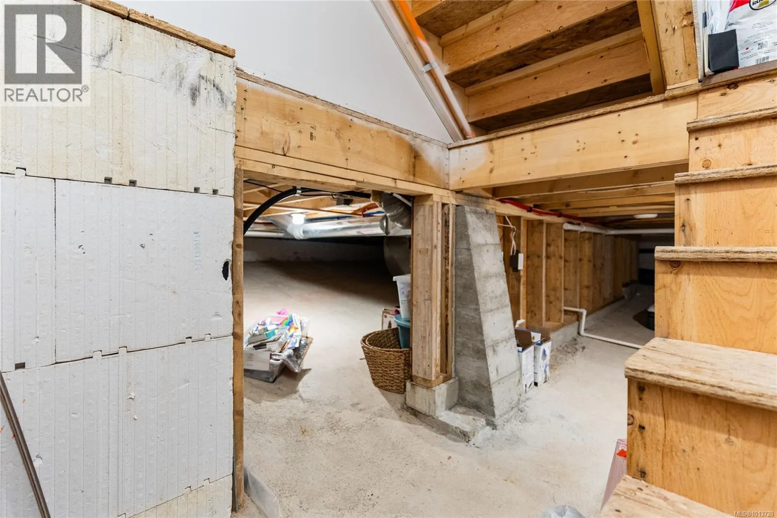 108 Trailhead Cir