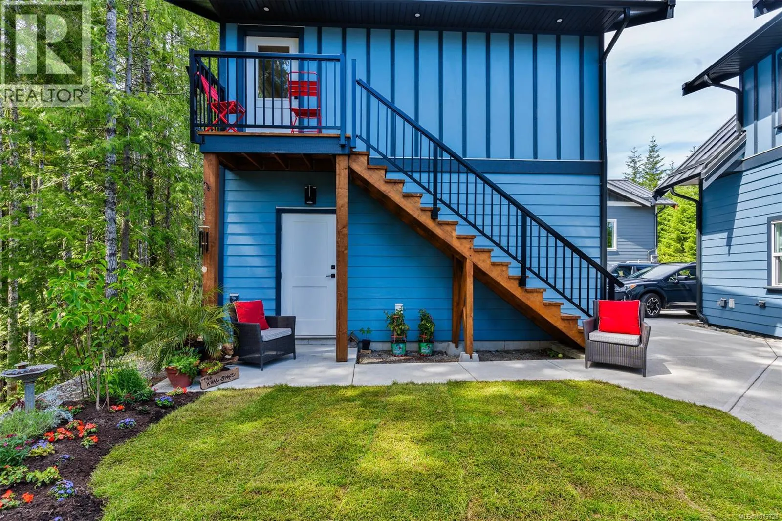 108 Trailhead Cir
