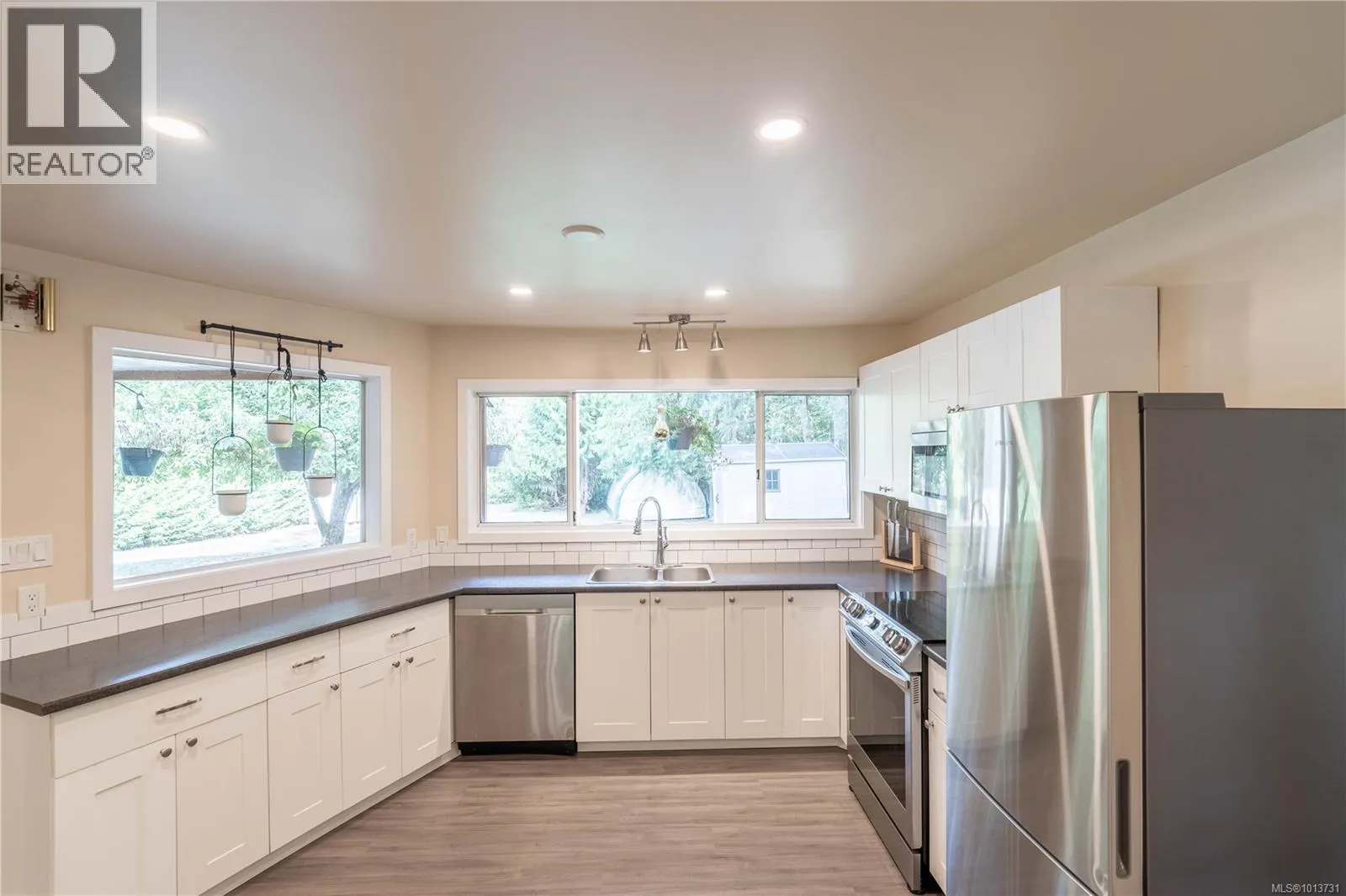 8996 Chemainus Rd