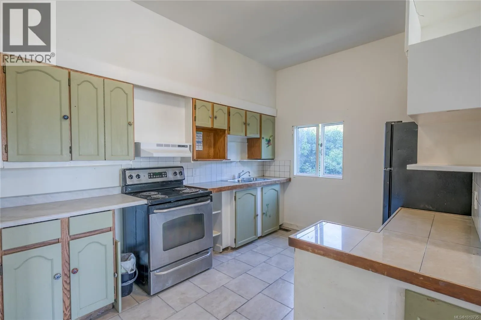 415 Machleary St