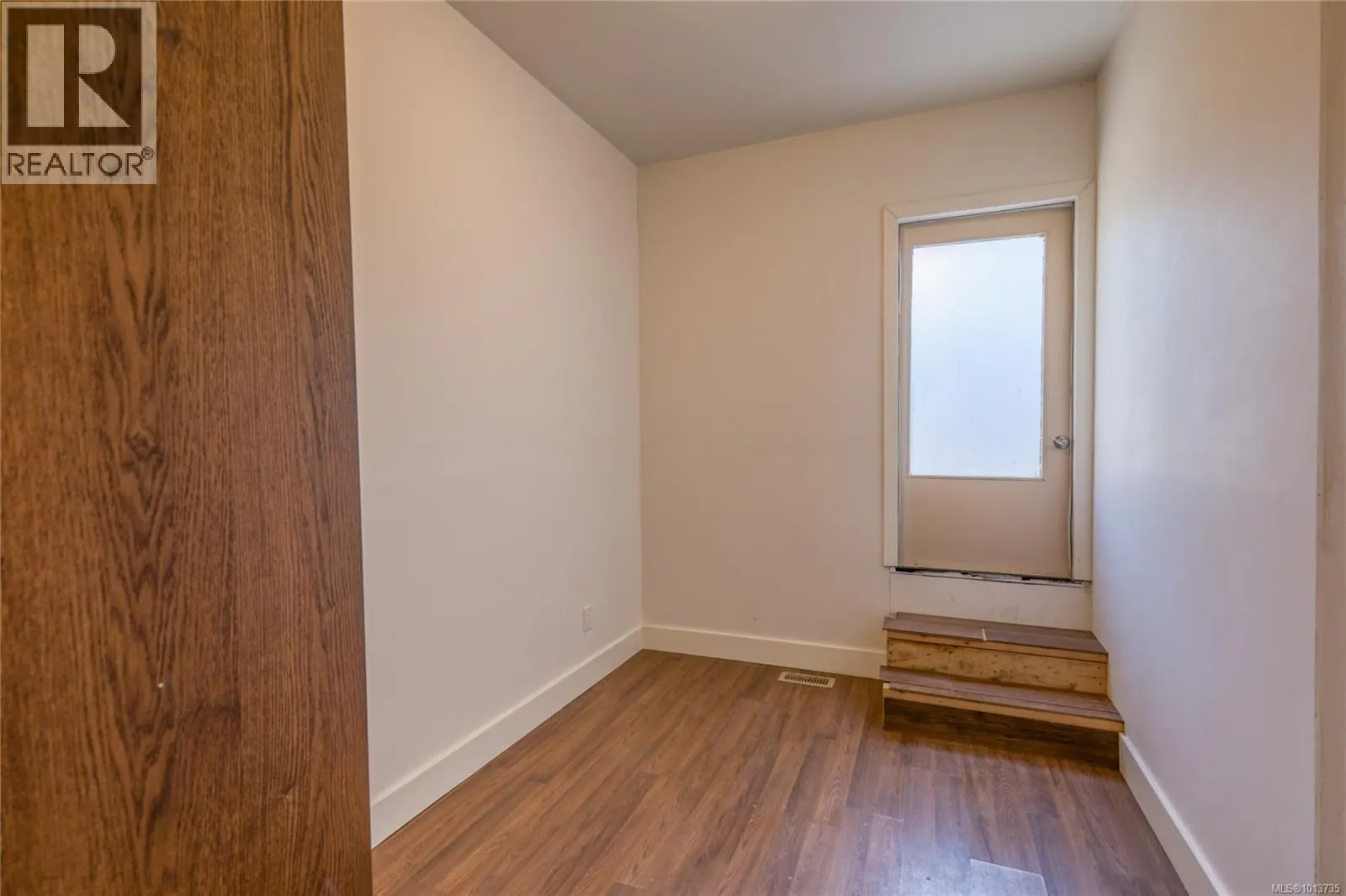 415 Machleary St