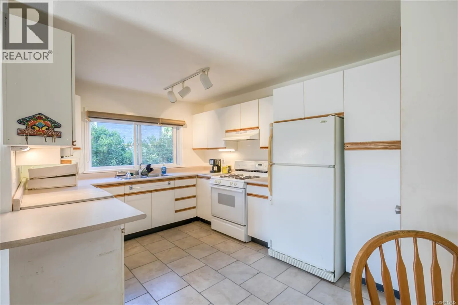 415 Machleary St