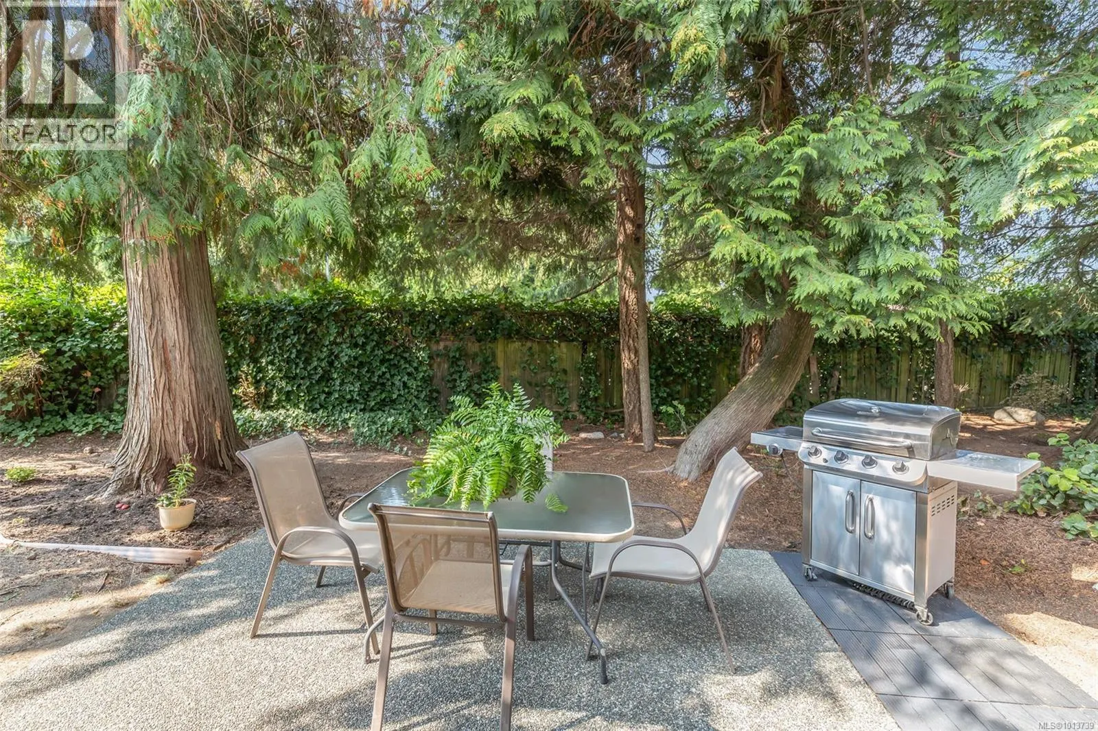 4325 Ashbury Pl