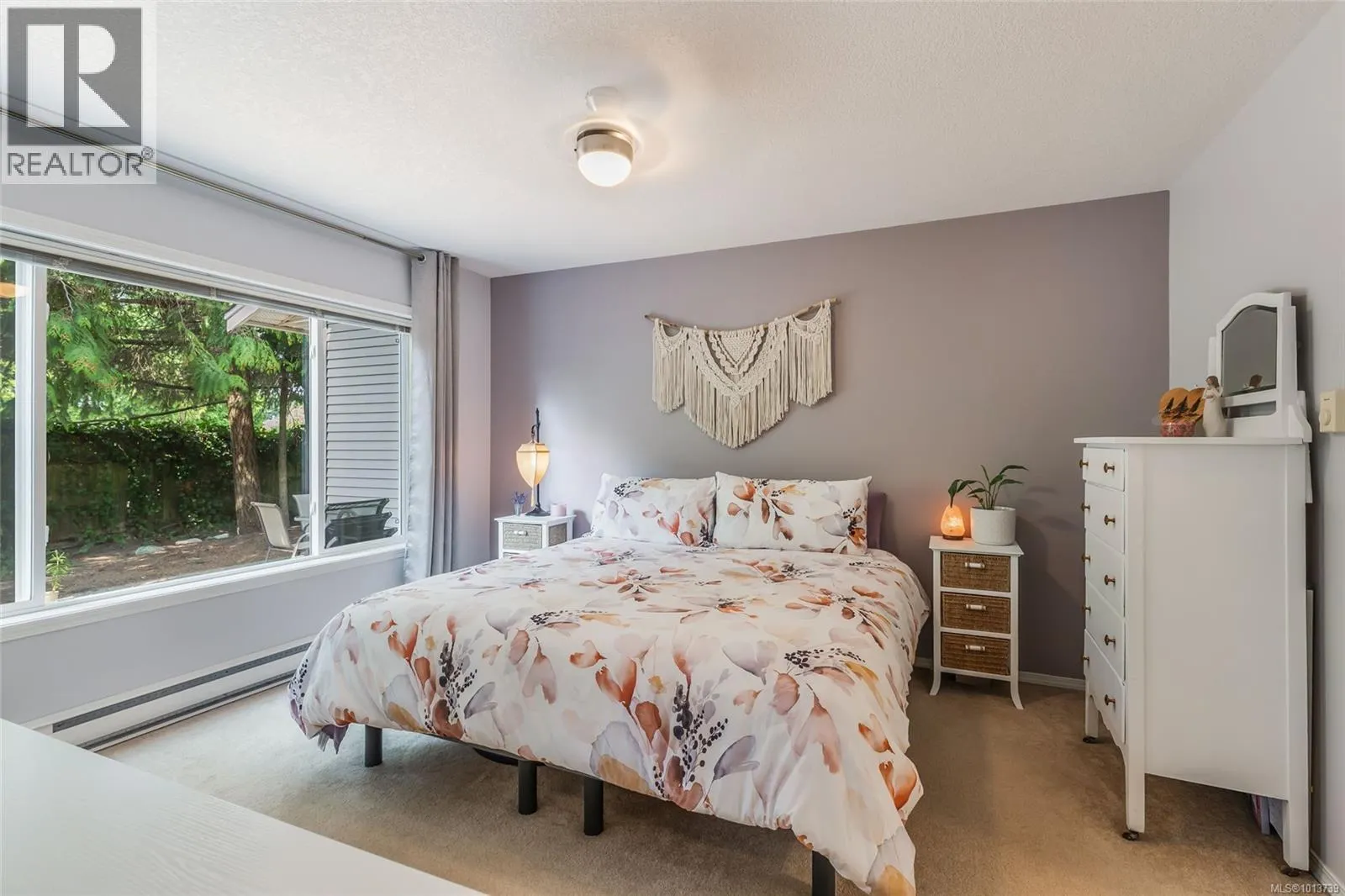 4325 Ashbury Pl