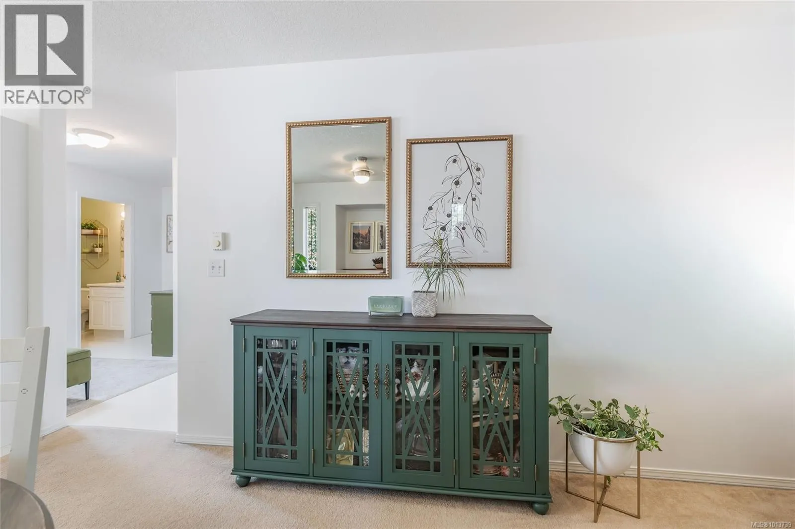 4325 Ashbury Pl