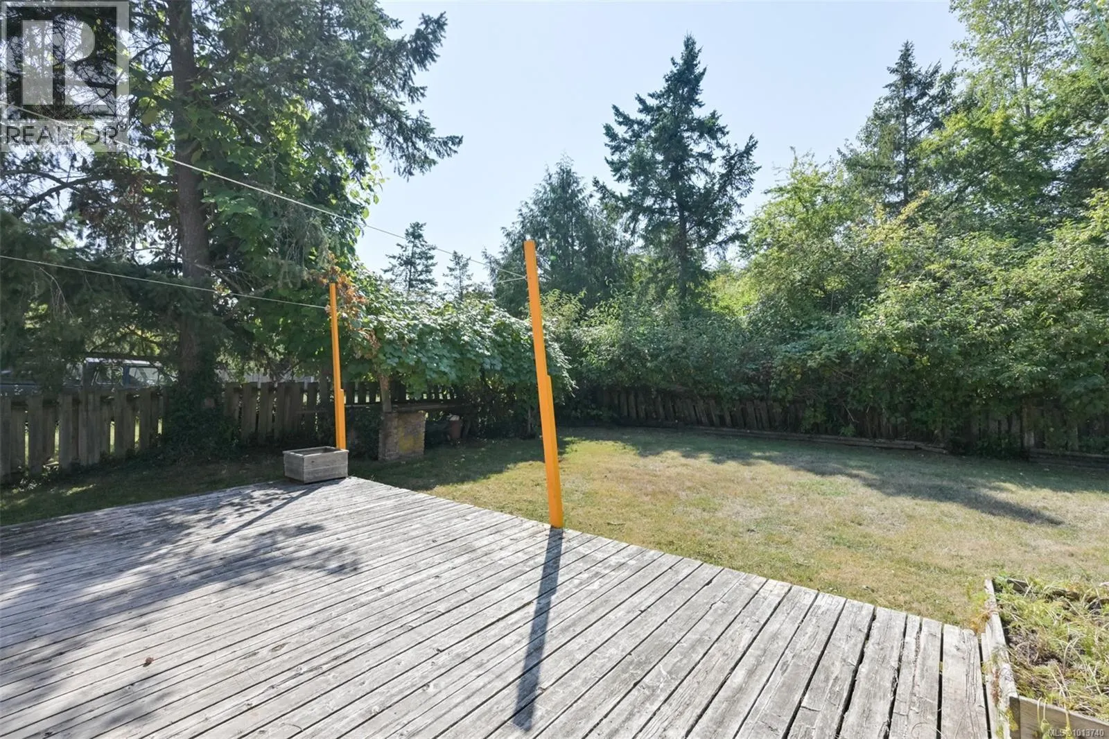 735 Violet Ave