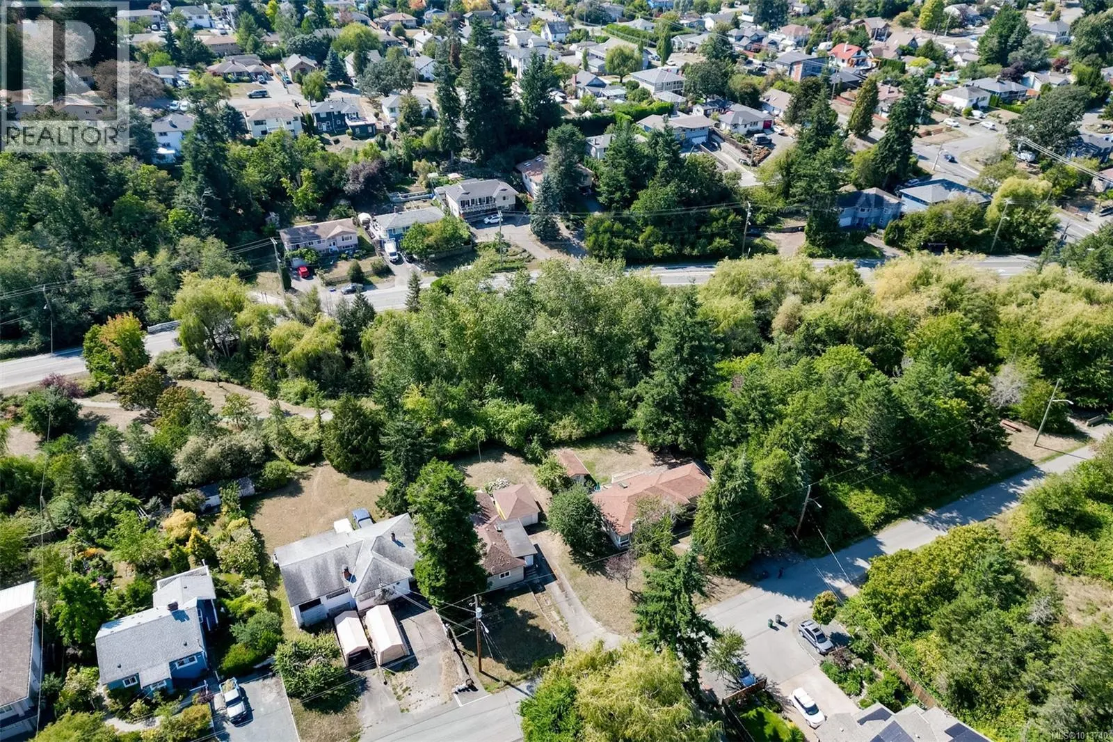 735 Violet Ave