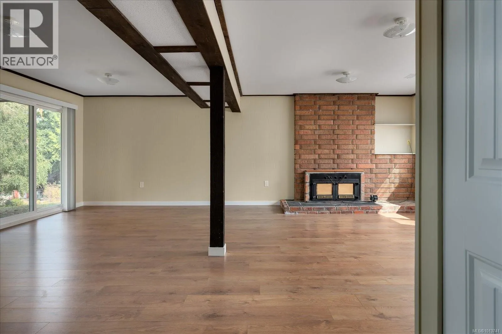 5450 Oceanview Terr