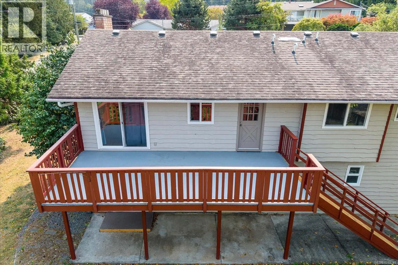 5450 Oceanview Terr