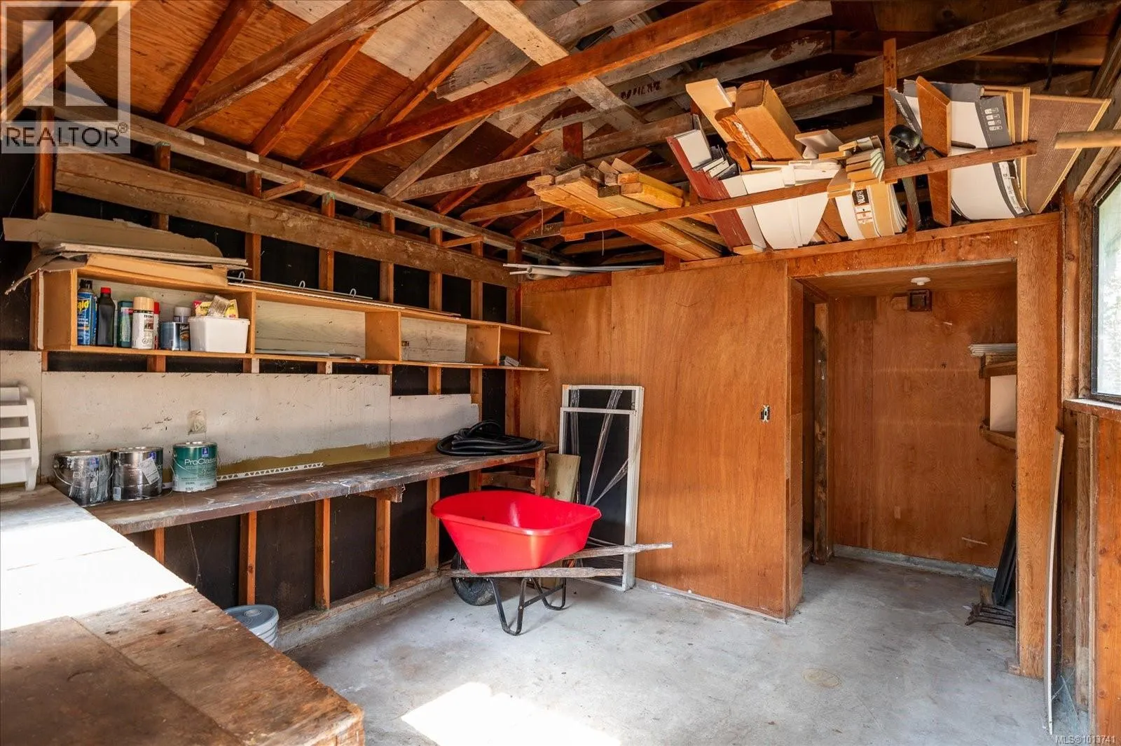 5450 Oceanview Terr