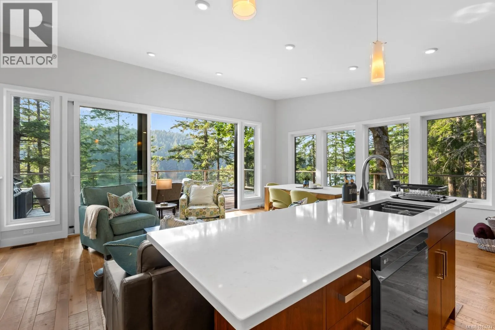 2643 Surge Narrows Rd