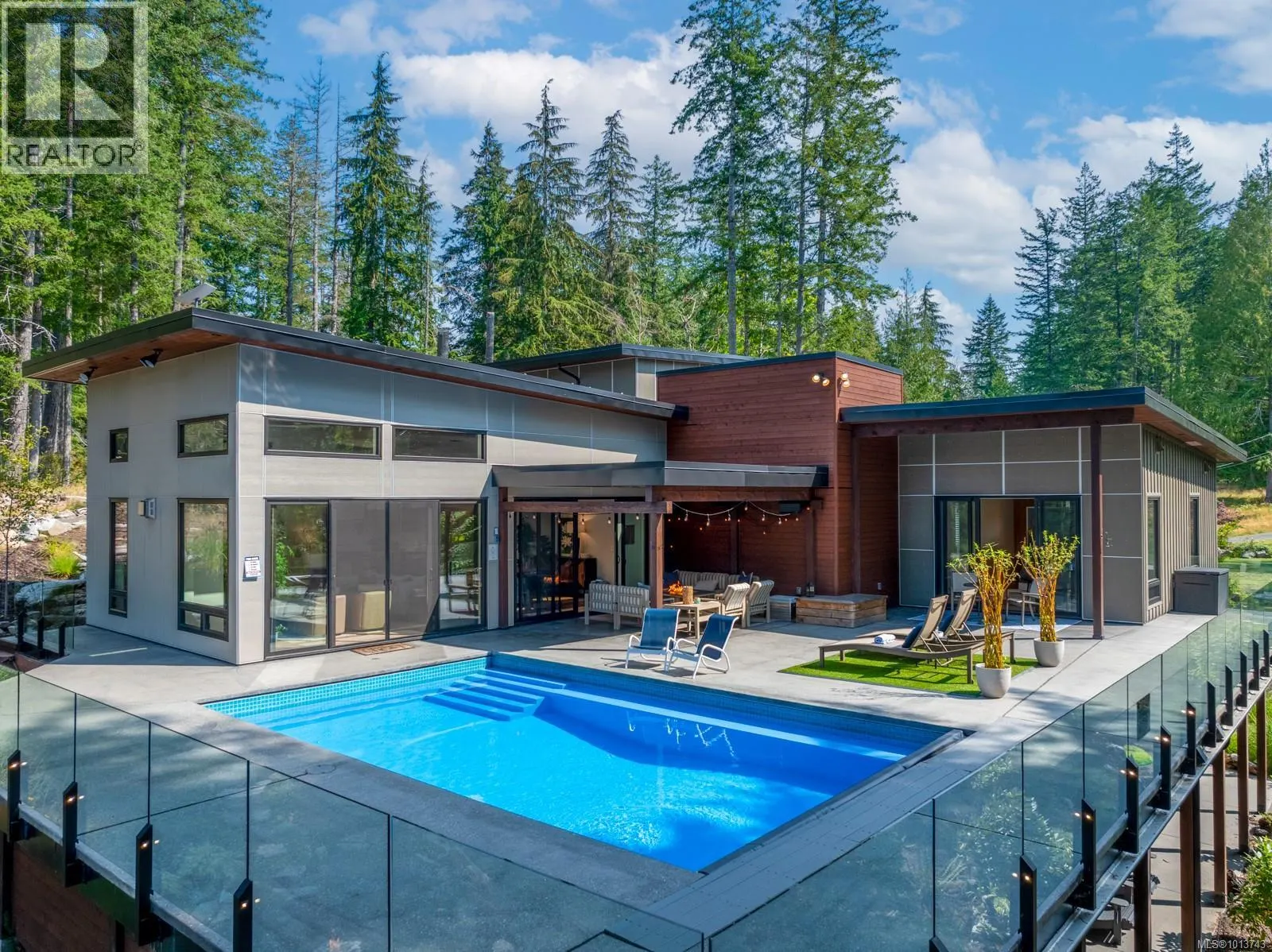 2643 Surge Narrows Rd